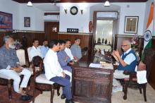 Shri. Damu Naik, State President (BJP), Goa, ⁠along with Shri Sanjeev Desai, State Treasurer, ⁠Shri Sidharth Kuncalienker, State Gen Secretary, ⁠Shri Sarvanand Bhagat, State Gen Secretary, ⁠Shri Rupesh Palyekar Called on Hon'ble Governor At Raj Bhavan.