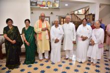 Hon'ble Governor visited residence of Shri Rajendra Vishwanath Arlekar, Honble Governor of Kerala, at Bogmalo, Vasco-Goa.  